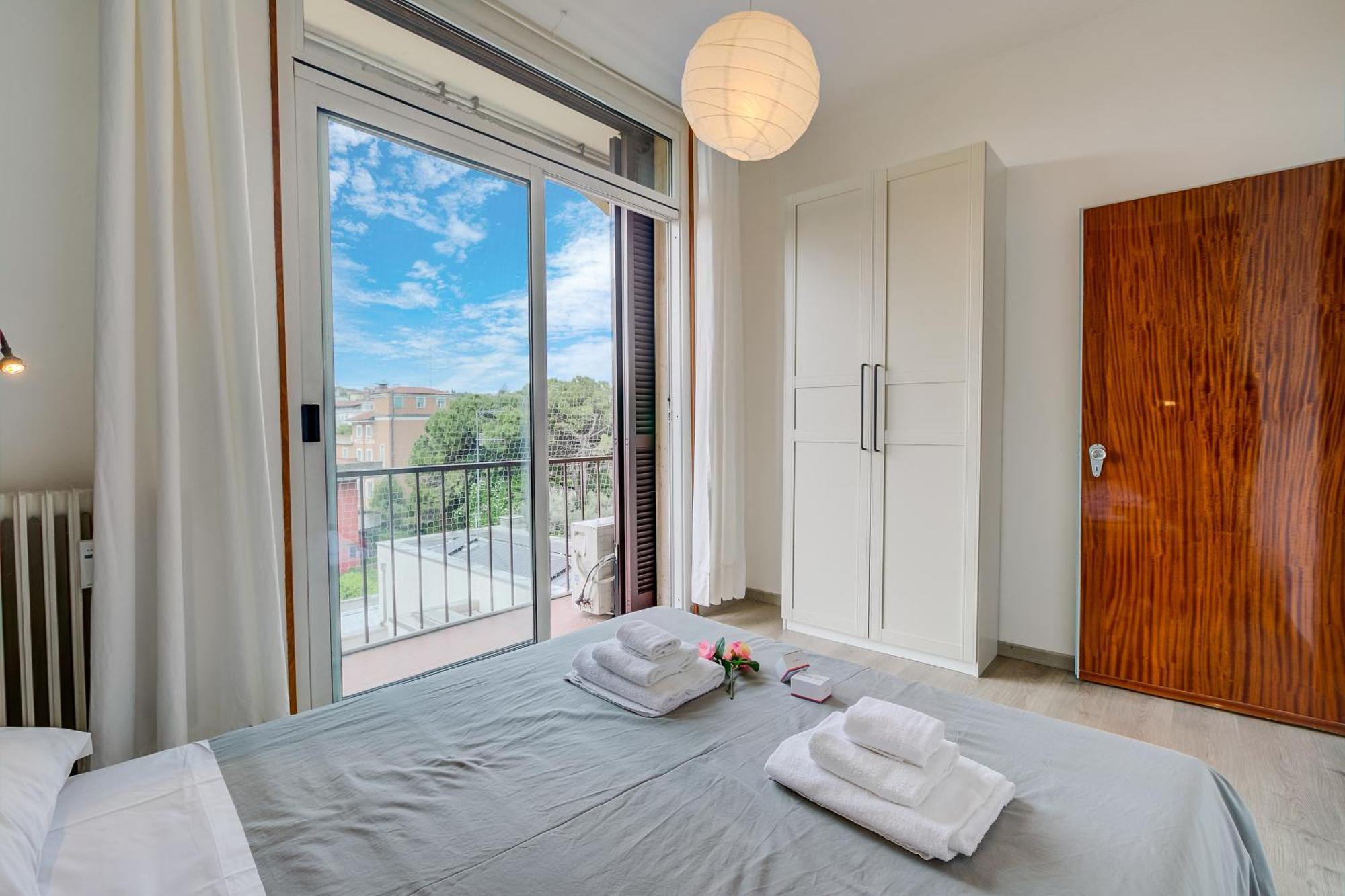 Appartamento Di Tommaso - Happy Rentals Desenzano del Garda Ngoại thất bức ảnh